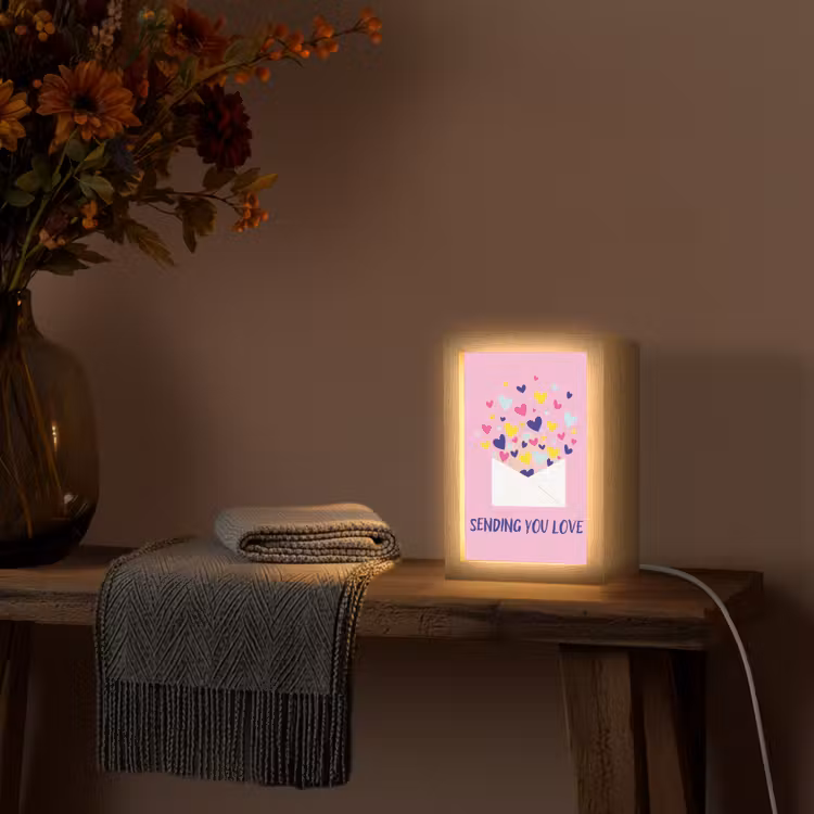 Envelop - Love - Hartjes - Valentijn Light Box met kabel (Tafellamp) klein -sfeer4