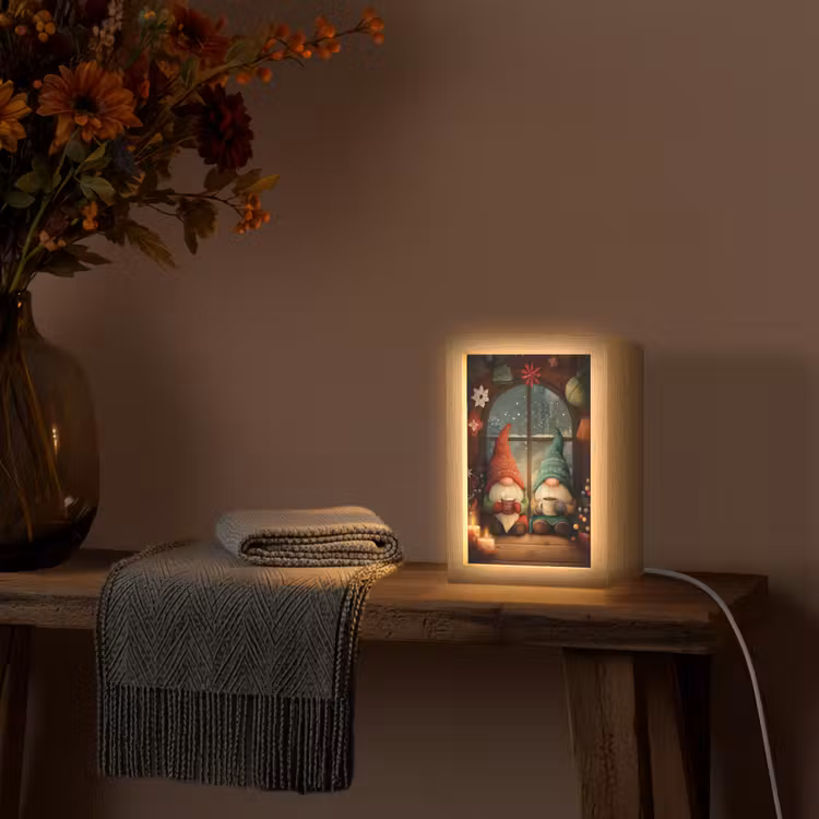 Gnooms - Kerst - Raam - Kleurrijk Light Box met kabel (Tafellamp) klein -sfeer4