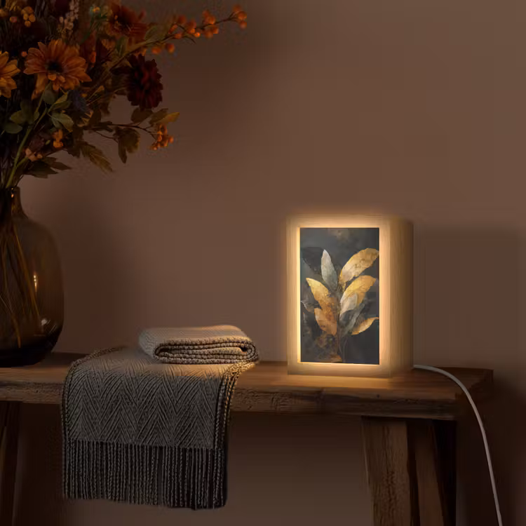 Gouden Bladcompositie – Botanische Luxe Light Box met kabel (Tafellamp) klein -sfeer4