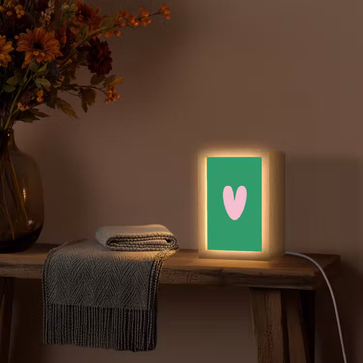 Groen - Hart - Minimalistisch - Valentijn Light Box met kabel (Tafellamp) klein -sfeer4