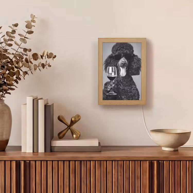 Hond - Krullen - Zonnebril - Wijn Light Box met kabel (Tafellamp) klein -sfeer2