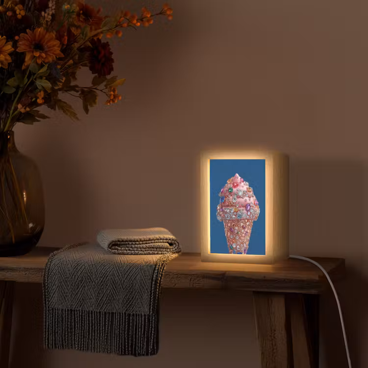 Ijsje - Hoorntje - Steentjes - Blauw Light Box met kabel (Tafellamp) klein -sfeer4