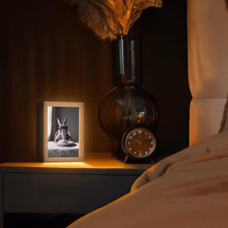 Konijn - Bunny - Zonnebril - Tafelkleed - Pasta - Schattig Light Box met kabel (Tafellamp) klein -sfeer1