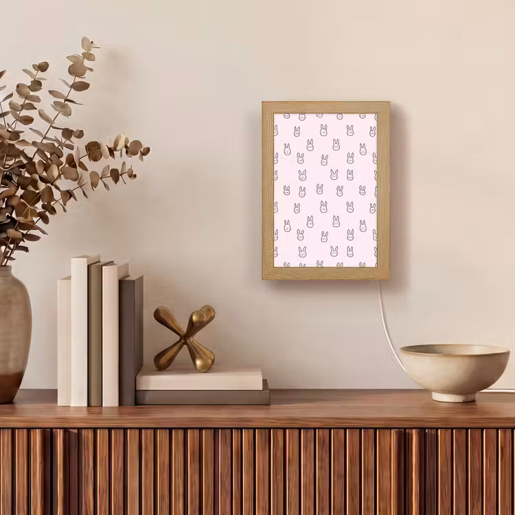 Konijnen - Minimalistisch - Roze Light Box met kabel (Tafellamp) klein 925 -sfeer2