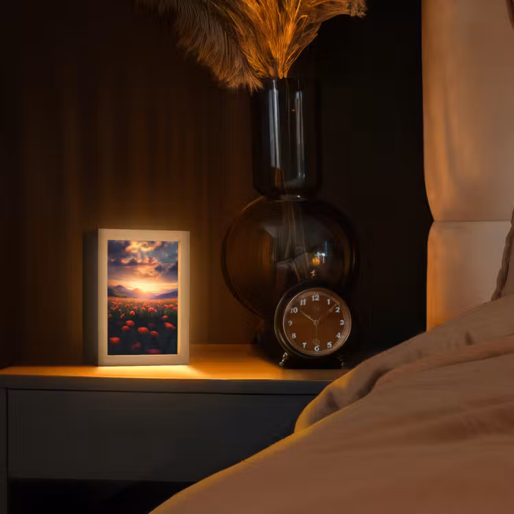 Landschap - Zonsondergang - Bloemenveld Light Box met kabel (Tafellamp) klein -sfeer1