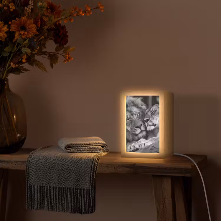 Leeuwen - Dieren - Zwart - Wit - Leeuw Light Box met kabel (Tafellamp) klein -sfeer4