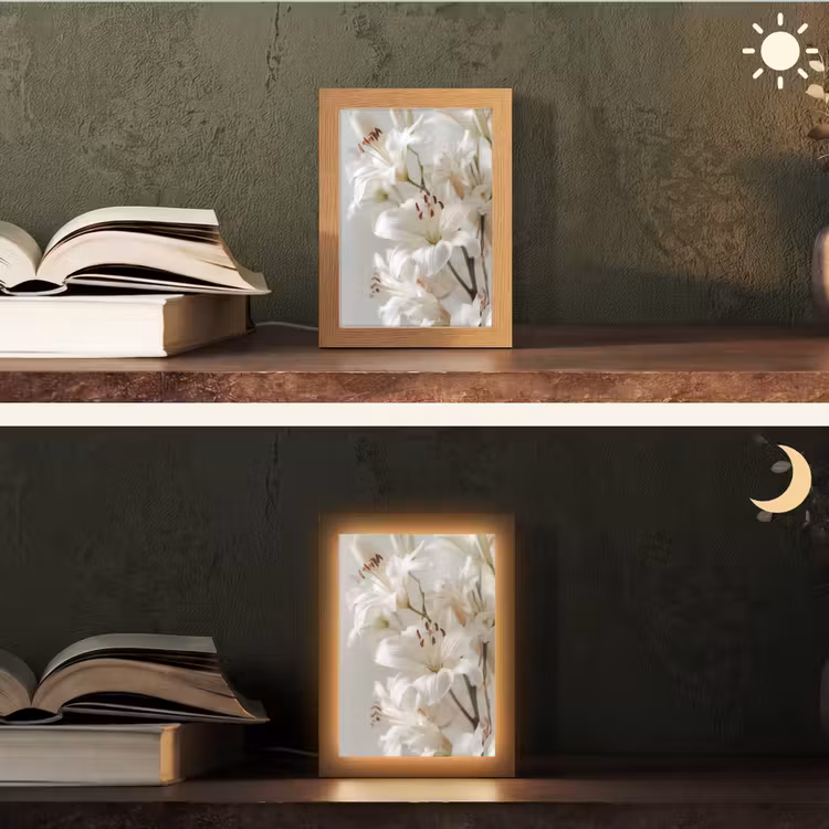 Lelies - Boekte - Wit - Meeldraden Light Box met kabel (Tafellamp) klein -sfeer3