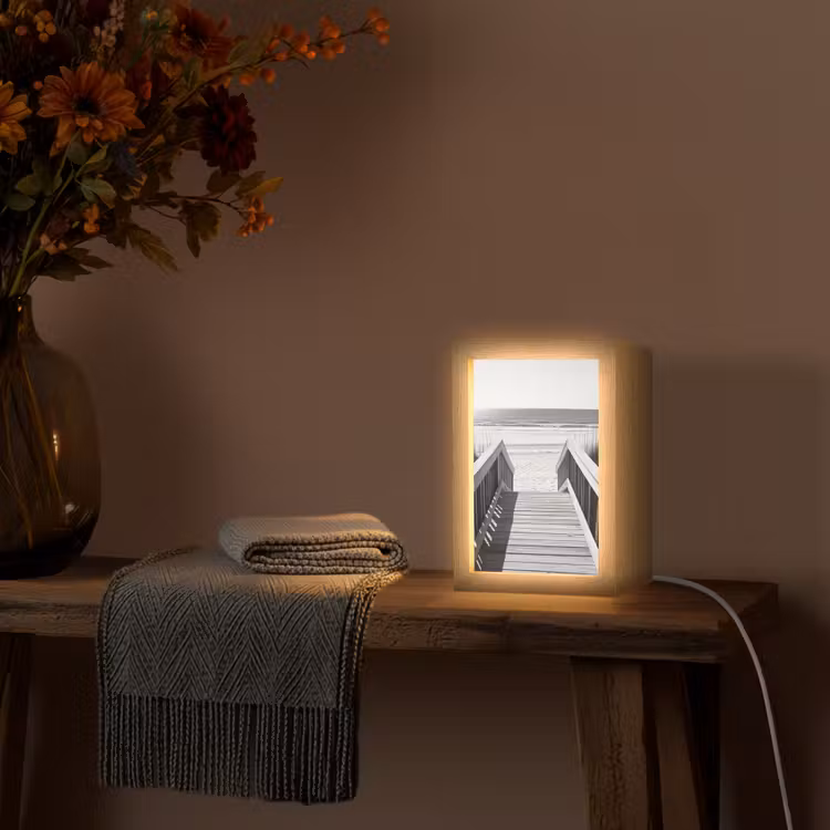 Loopbrug - Hout - Strand - Zee Light Box met kabel (Tafellamp) klein -sfeer4