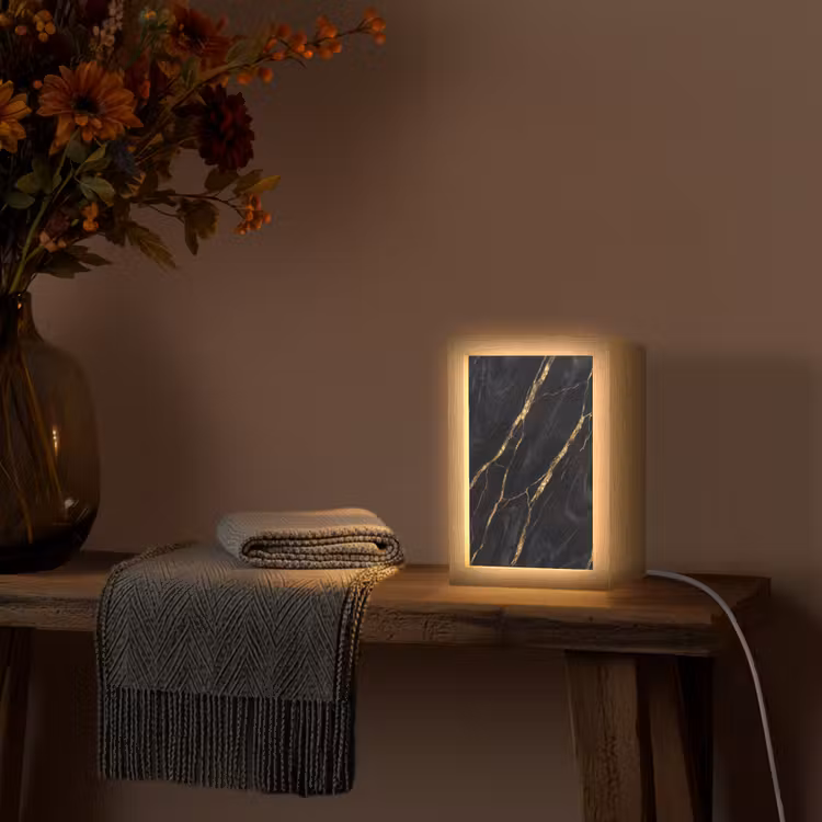 Marmer - Gouden aders - Abstract - Zwart Light Box met kabel (Tafellamp) klein -sfeer4