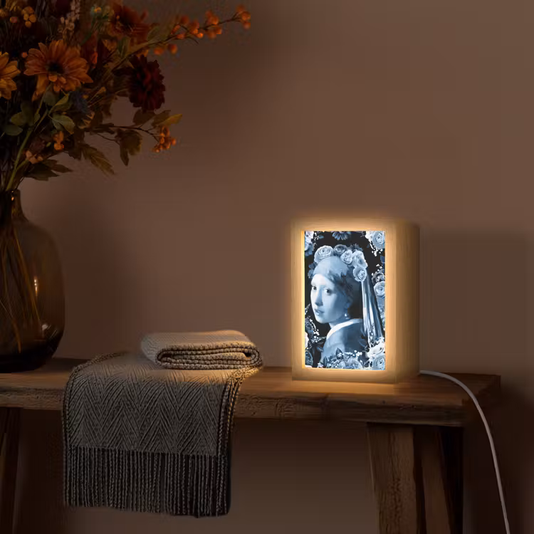 Meisje met de parel - Johannes Vermeer - Delfts blauw Light Box met kabel (Tafellamp) klein -sfeer4