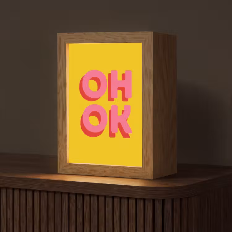 Oh ok - 3D - Geel - Roze Light Box met kabel (Tafellamp) klein -z3d_website