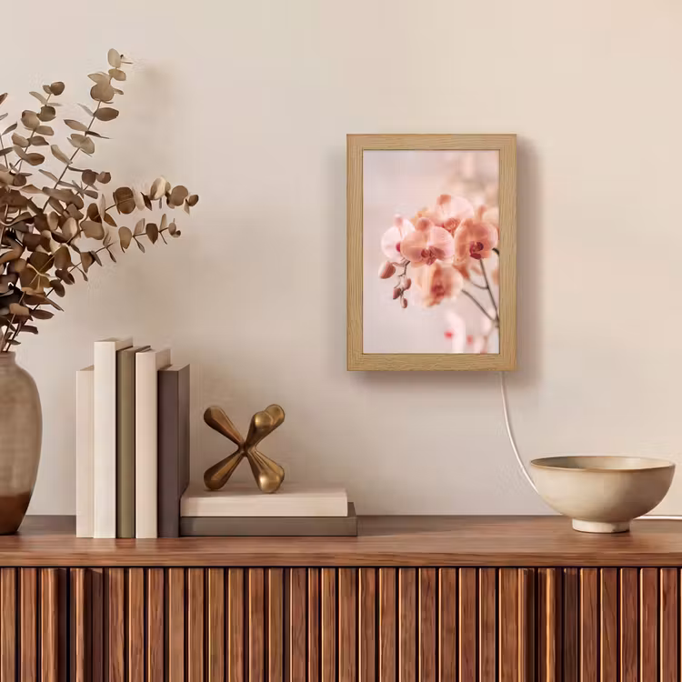 Orchidee - Bloemen - Roze - Bloemblaadjes Light Box met kabel (Tafellamp) klein -sfeer2