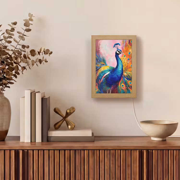 Pauw - Dieren - Schilderij - Regenboog Light Box met kabel (Tafellamp) klein -sfeer2