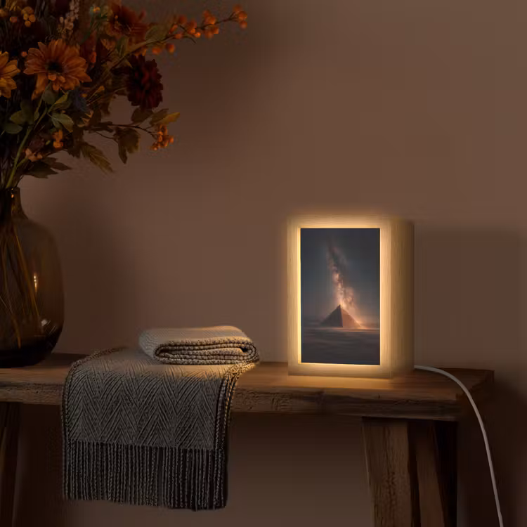 Piramide - Woestijn - Licht Light Box met kabel (Tafellamp) klein -sfeer4