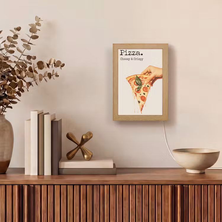 Pizza - Kaas - Pepperoni Light Box met kabel (Tafellamp) klein -sfeer2