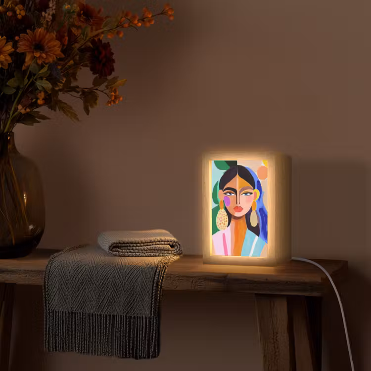 Portret - Vrouw - Modern Light Box met kabel (Tafellamp) klein -sfeer4