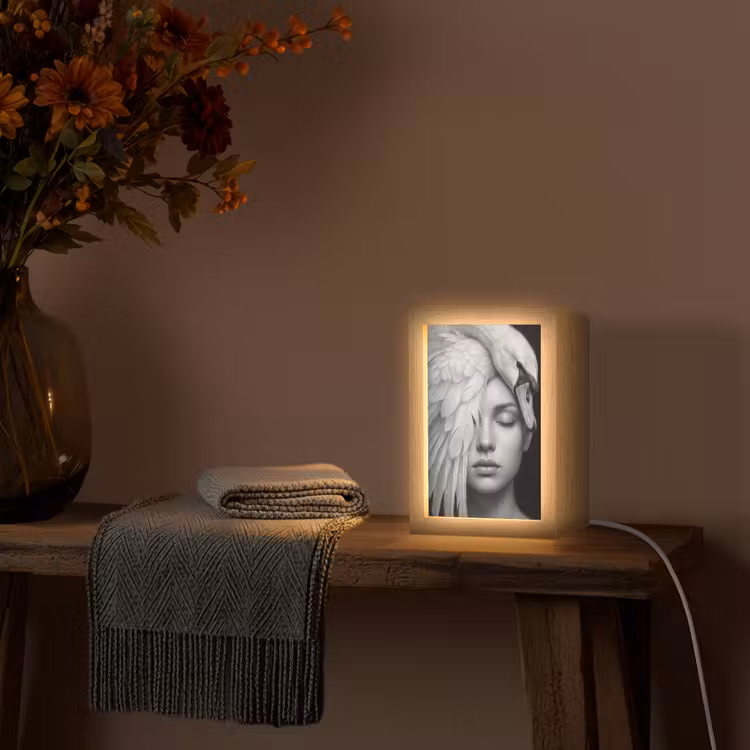 Portret - Zwaan - Zwart - Wit Light Box met kabel (Tafellamp) klein -sfeer4