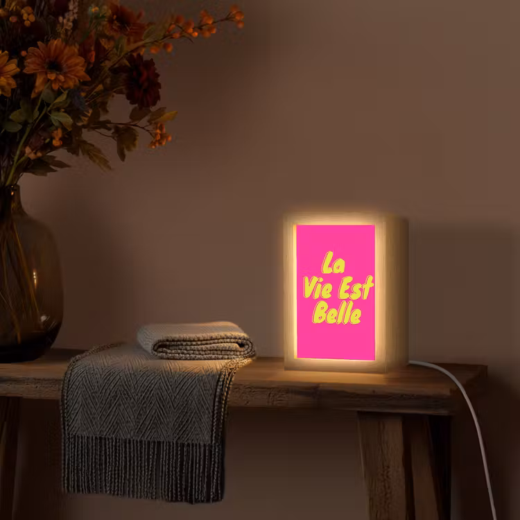 Quote - Retro - Roze Light Box met kabel (Tafellamp) klein -sfeer4
