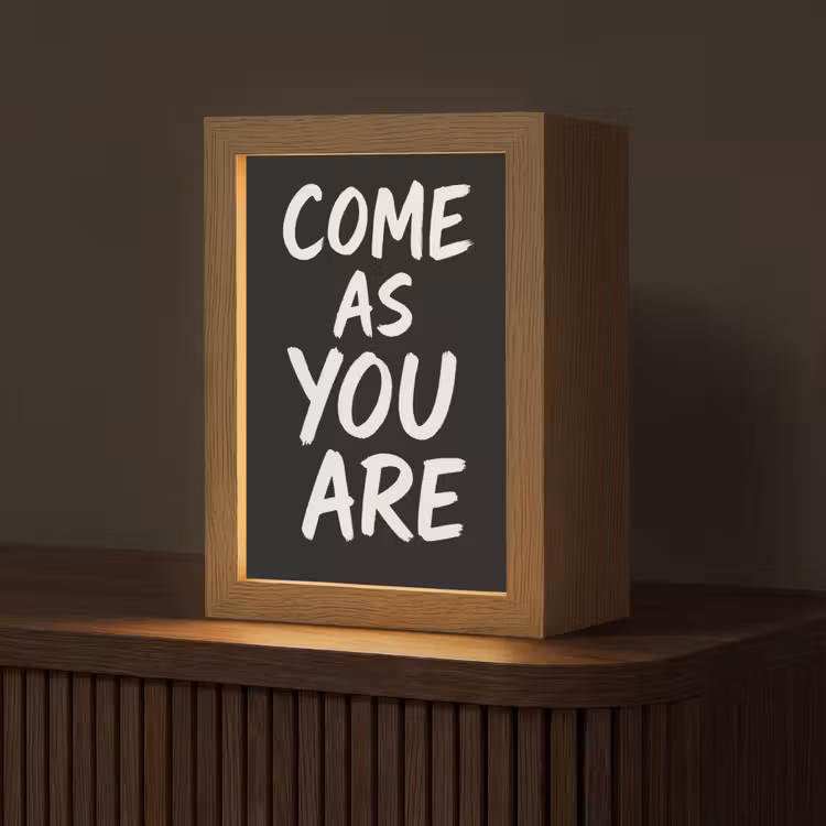 Quote - Zwart - Simpel Light Box met kabel (Tafellamp) klein -z3d_website