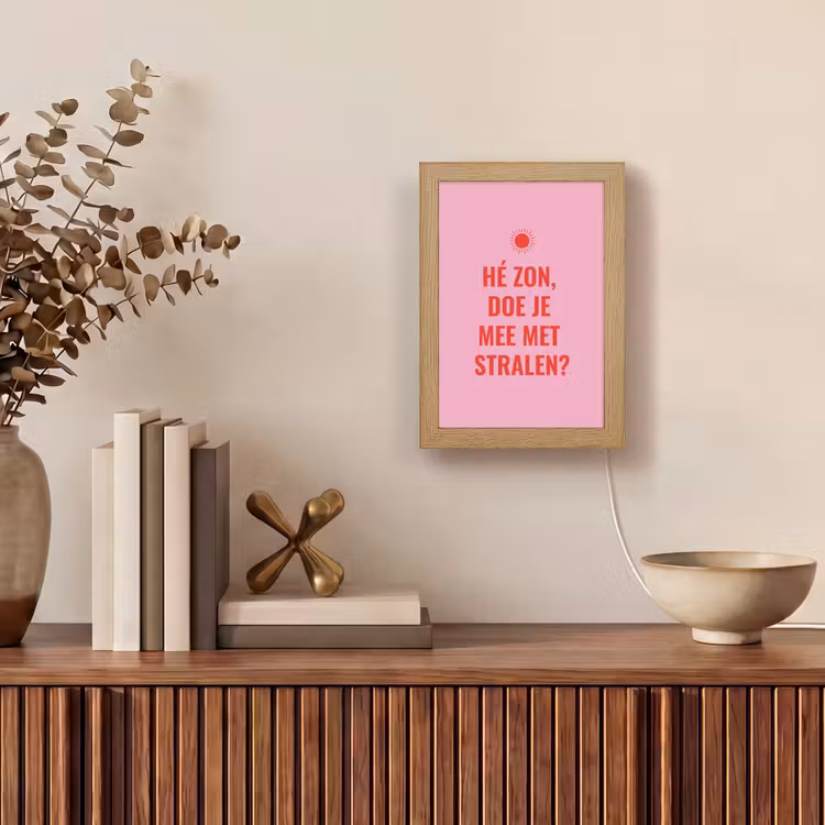 Roze - Zon - Quote Light Box met kabel (Tafellamp) klein -sfeer2
