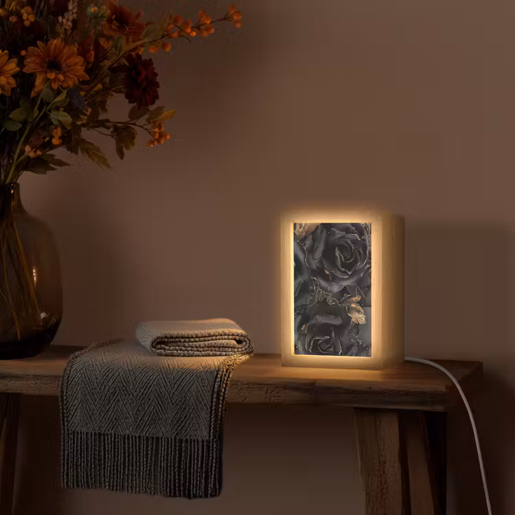 Rozen - Zwart - Bloemen - Goud Light Box met kabel (Tafellamp) klein -sfeer4