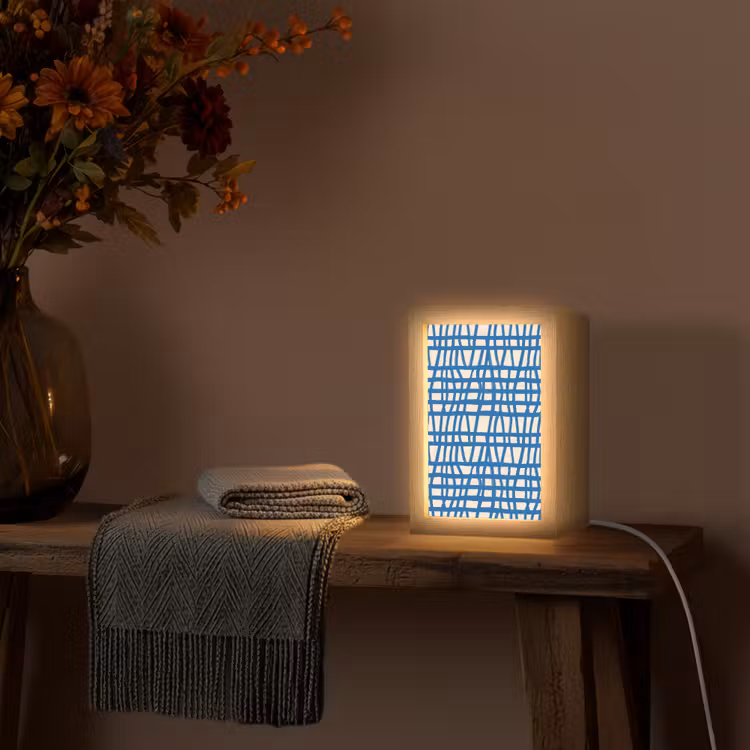Ruitpatroon - Blauw - Crème Light Box met kabel (Tafellamp) klein 925 -sfeer4