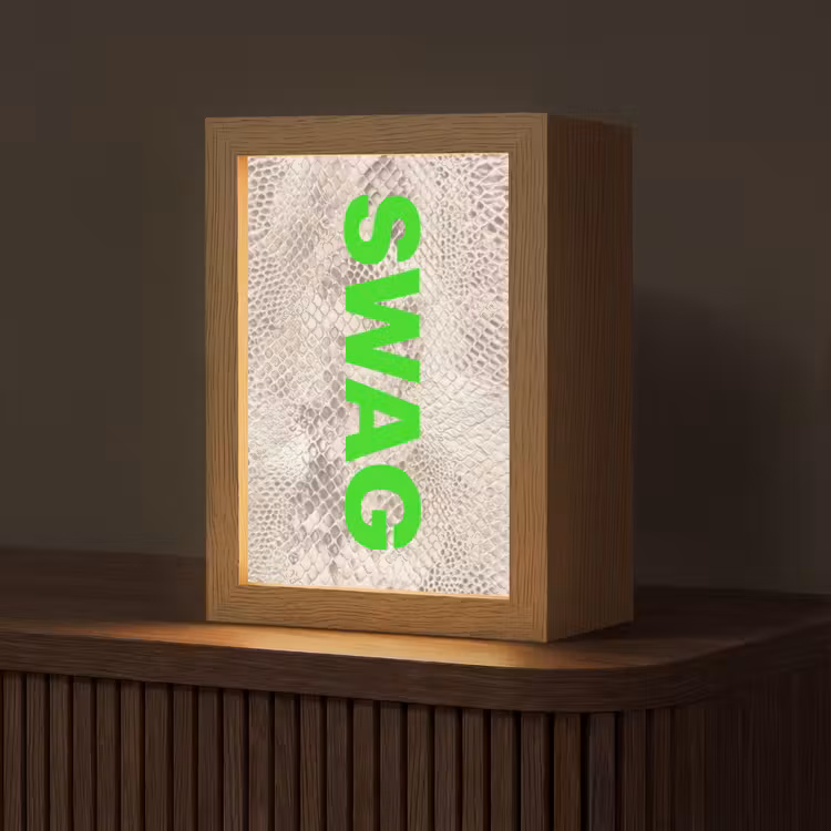 Slangenprint - SWAG - Neon - Groen Light Box met kabel (Tafellamp) klein -z3d_website