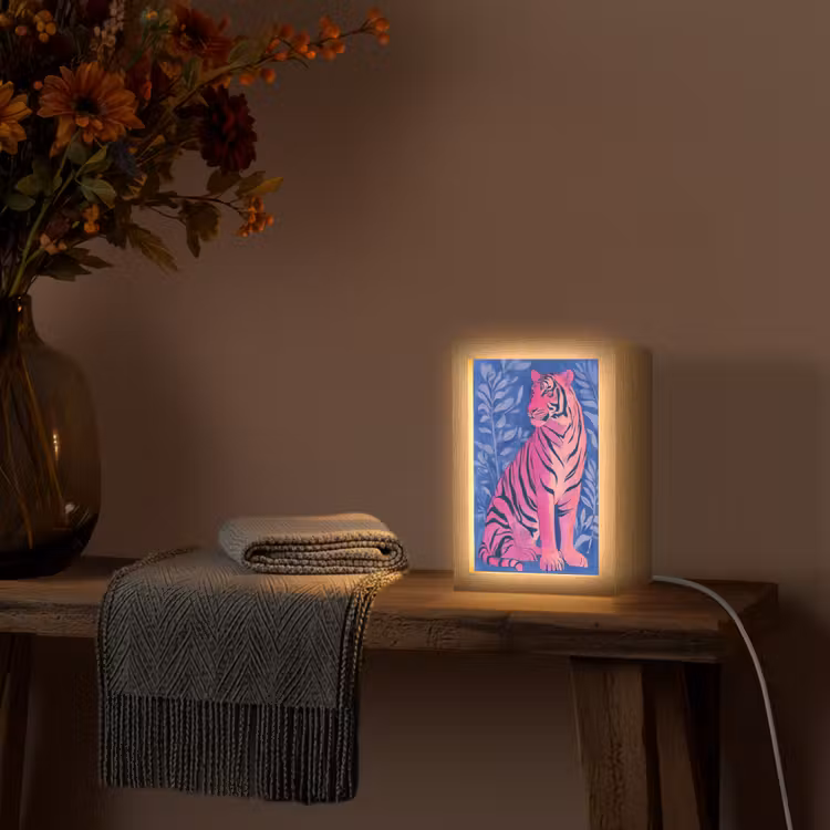 Tijger - Roze - Bladeren - Jungle Light Box met kabel (Tafellamp) klein -sfeer4