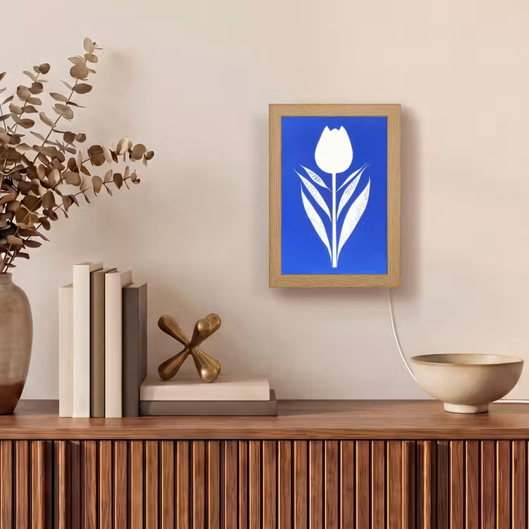 Tulp - Minimalistisch - Bladeren - Wit Light Box met kabel (Tafellamp) klein -sfeer2
