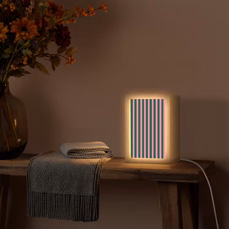 Verticale strepen - Groen - Roze Light Box met kabel (Tafellamp) klein 925 -sfeer4