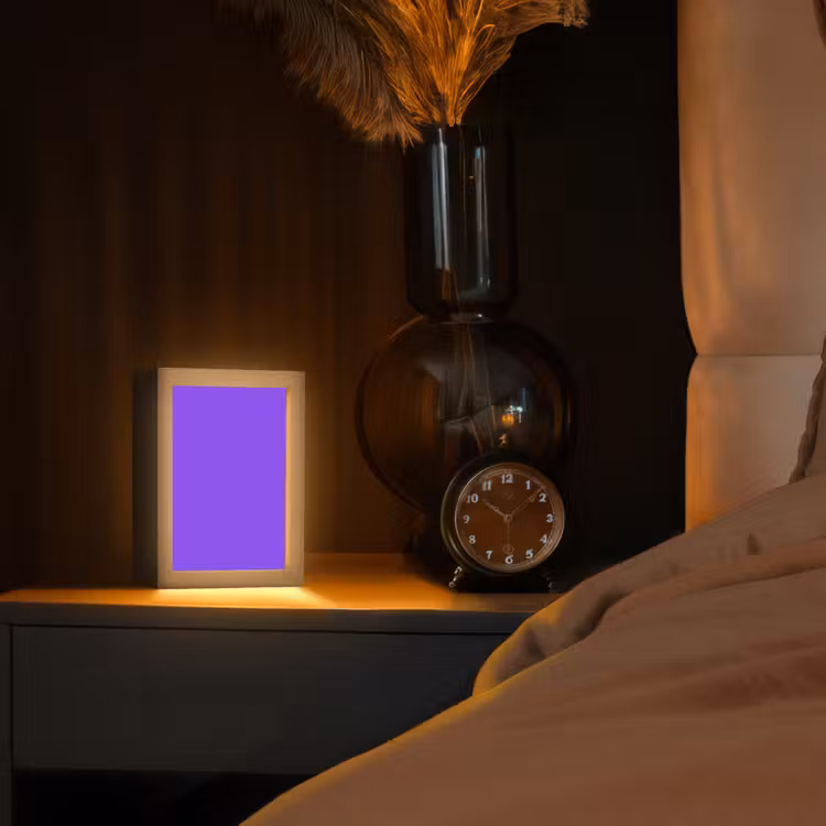 Vivid - Violet - Paars Light Box met kabel (Tafellamp) klein 925 -sfeer1