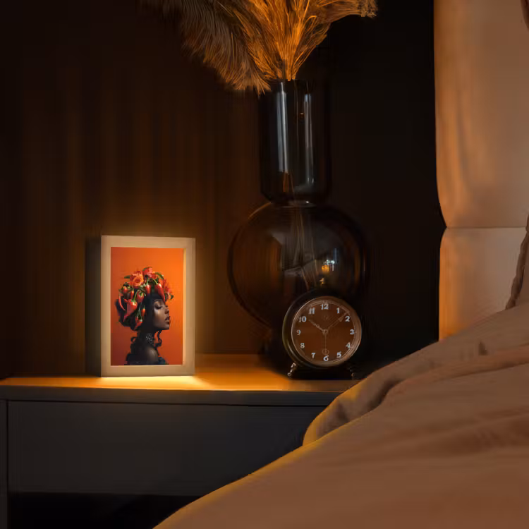 Vrouw - Chilipepers - Pepers - Bloemen Light Box met kabel (Tafellamp) klein -sfeer1
