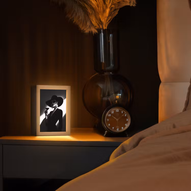 Vrouw - Wijn - Chic Light Box met kabel (Tafellamp) klein -sfeer1