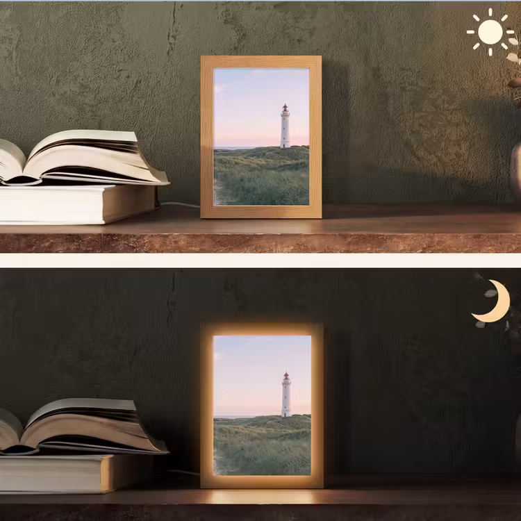 Vuurtoren - Duinlandschap - Zee Light Box met kabel (Tafellamp) klein -sfeer3