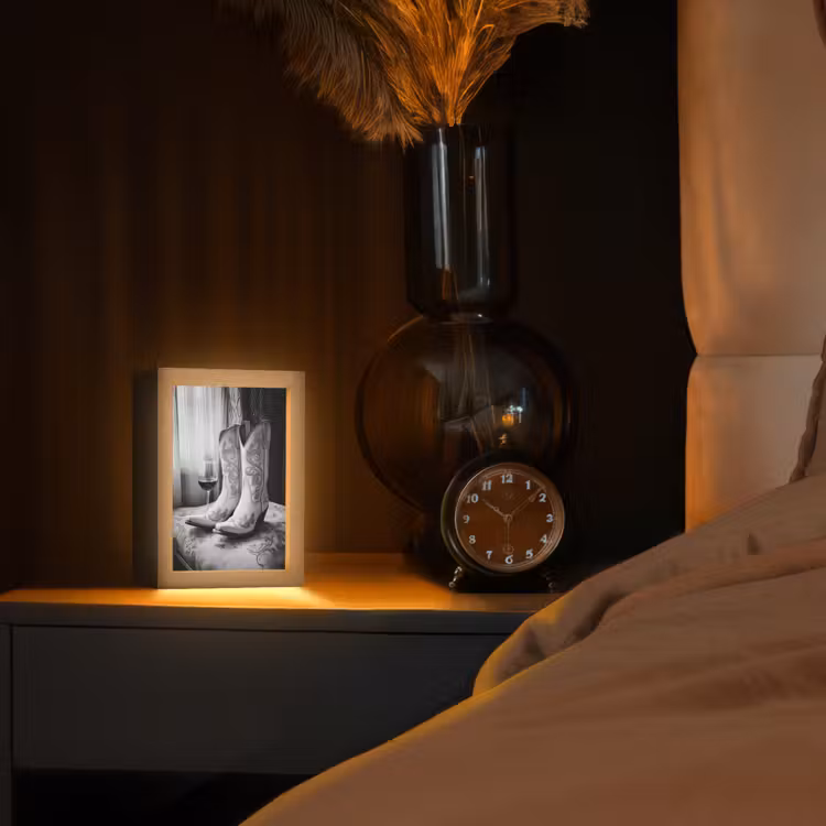 Wijn - Cowboylaarzen - Raamlicht - Wit Light Box met kabel (Tafellamp) klein -sfeer1