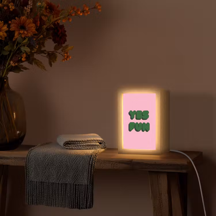 Yes fun - Groen - Roze Light Box met kabel (Tafellamp) klein -sfeer4