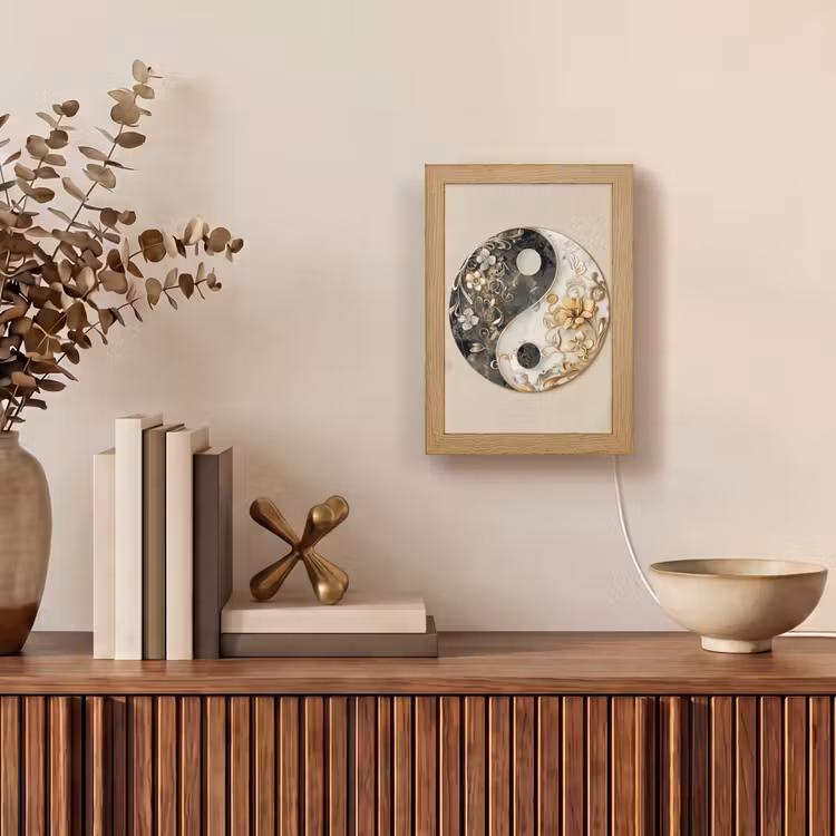 Yin Yang - Bloemen - Zwart - Wit - Vintage Light Box met kabel (Tafellamp) klein -sfeer2
