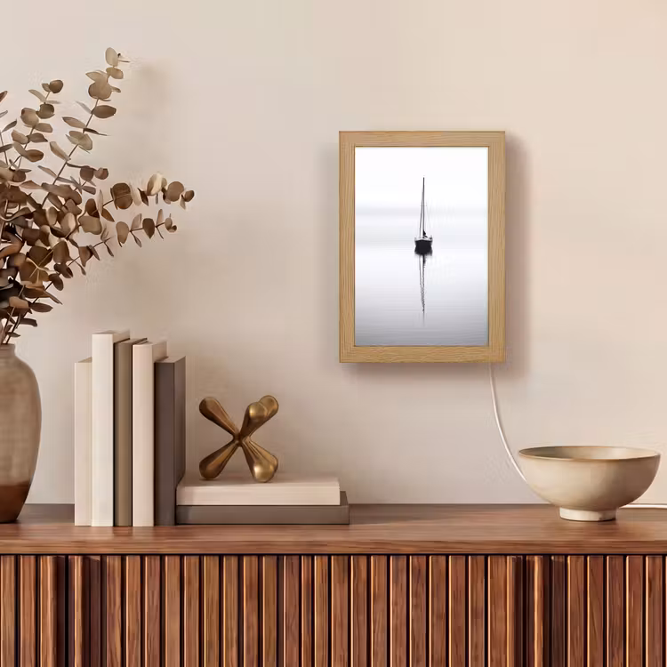 Zeilboot - Zwart - Water - Silhouet Light Box met kabel (Tafellamp) klein -sfeer2