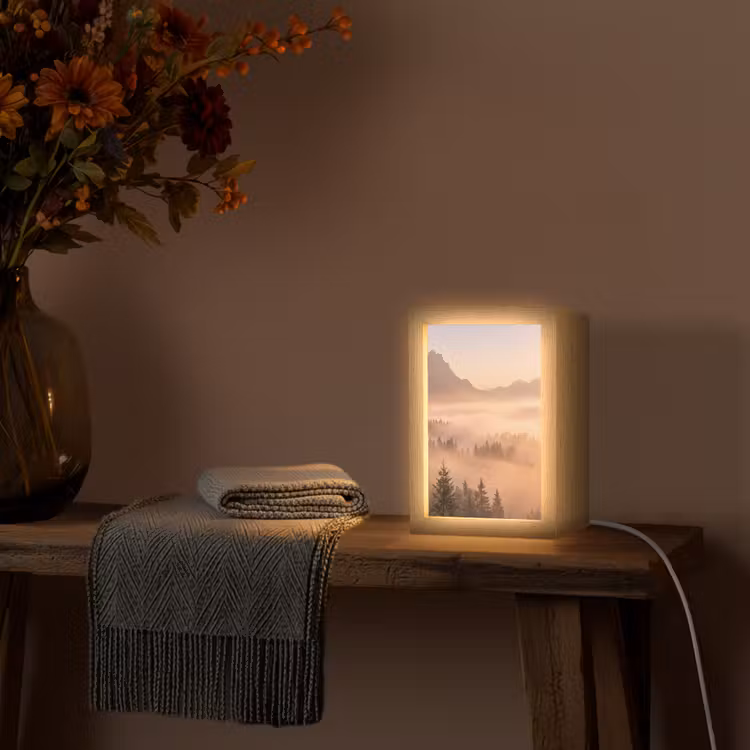 Zonlicht - Mist - Bergen - Bomen Light Box met kabel (Tafellamp) klein -sfeer4
