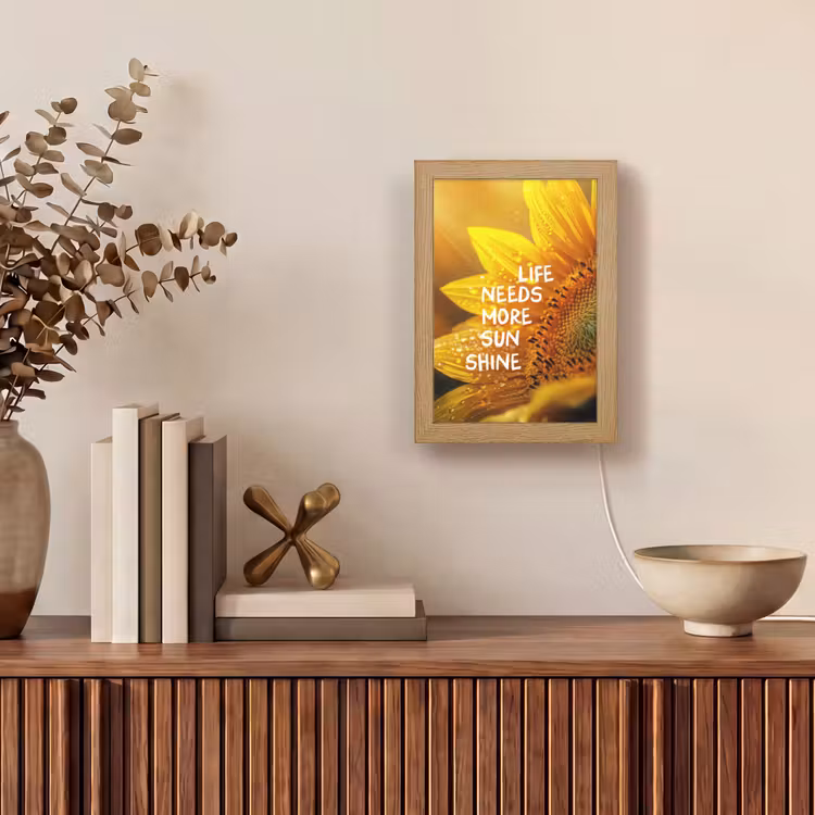 Zonnebloem - Close up - Geel - Quote Light Box met kabel (Tafellamp) klein -sfeer2