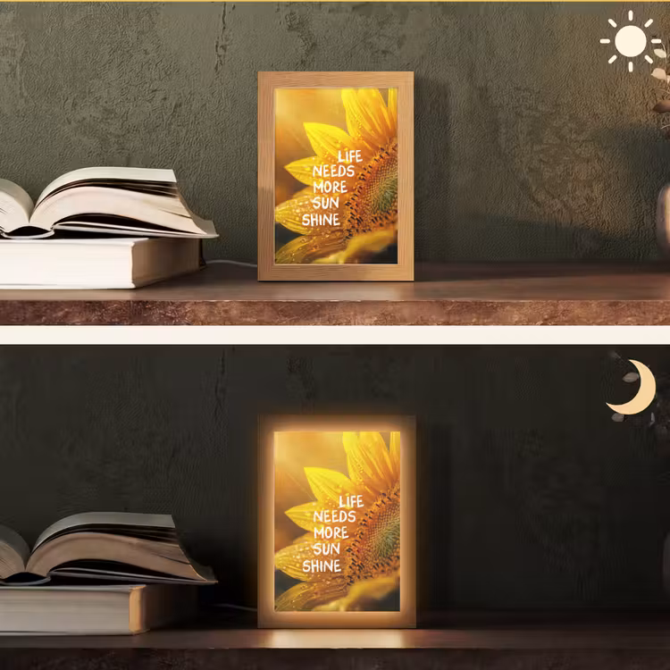 Zonnebloem - Close up - Geel - Quote Light Box met kabel (Tafellamp) klein -sfeer3