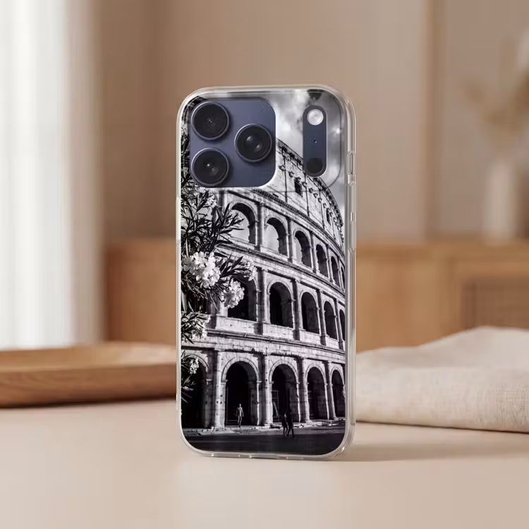 Architectuur - Colosseum - Rome - Historisch - Zwart-wit Telefoonhoesje iPhone 17 Pro klein -sfeer2