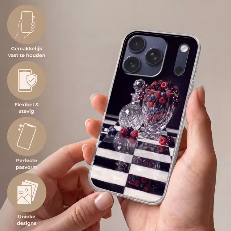 Telefoonhoesje - Bessen - Kristal - Stilleven - Bessen - Kristal - Stilleven Telefoonhoesje iPhone 17 Pro klein