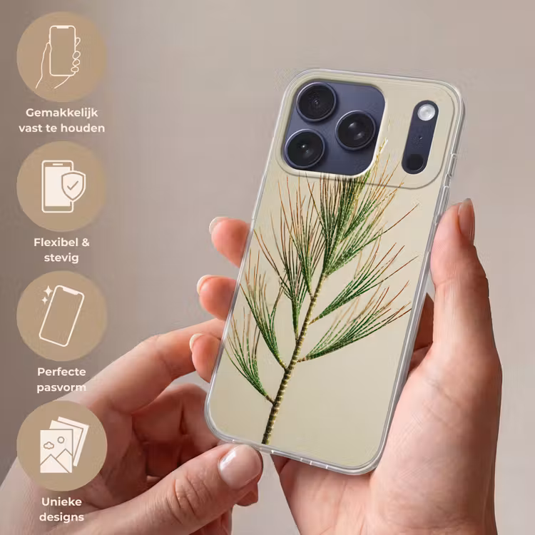 Dennentak - Naaldvormige bladeren - Lichtgroen Telefoonhoesje iPhone 17 Pro klein -sfeer3_NL
