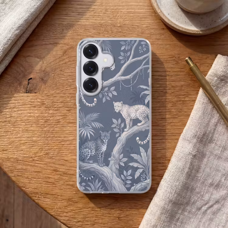 Dieren - Jungle - Illustratie - Bomen - Blauw Telefoonhoesje Samsung Galaxy S26 klein -sfeer1