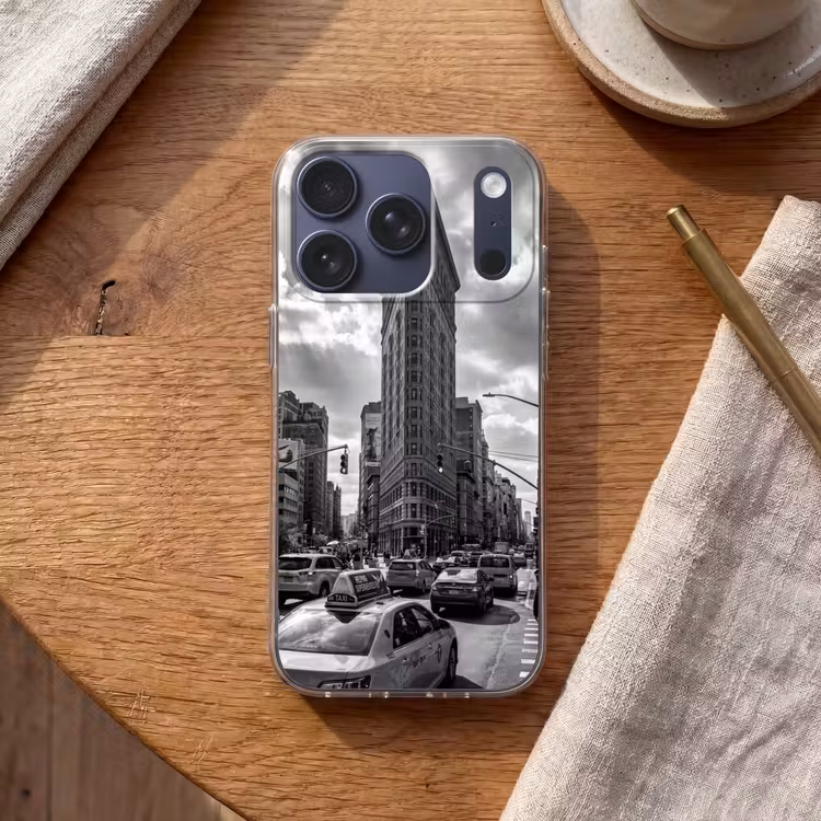 Gebouw - Hoogbouw - Stad - Architectuur - Zwart-wit Telefoonhoesje iPhone 17 Pro klein -sfeer1