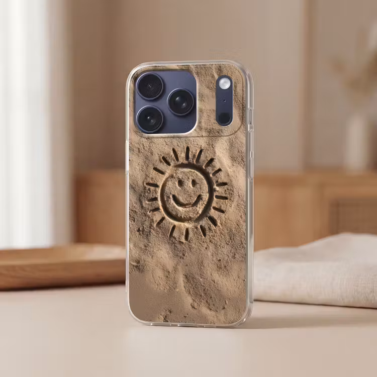 Gezichtje - Zon - Zand - Getekend Telefoonhoesje iPhone 17 Pro klein -sfeer2