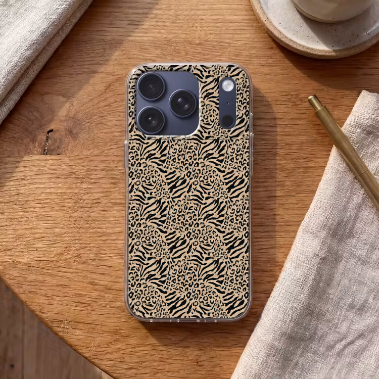 Giraf - Zebra - Motief - Bruin Telefoonhoesje iPhone 17 Pro klein 878 -sfeer1