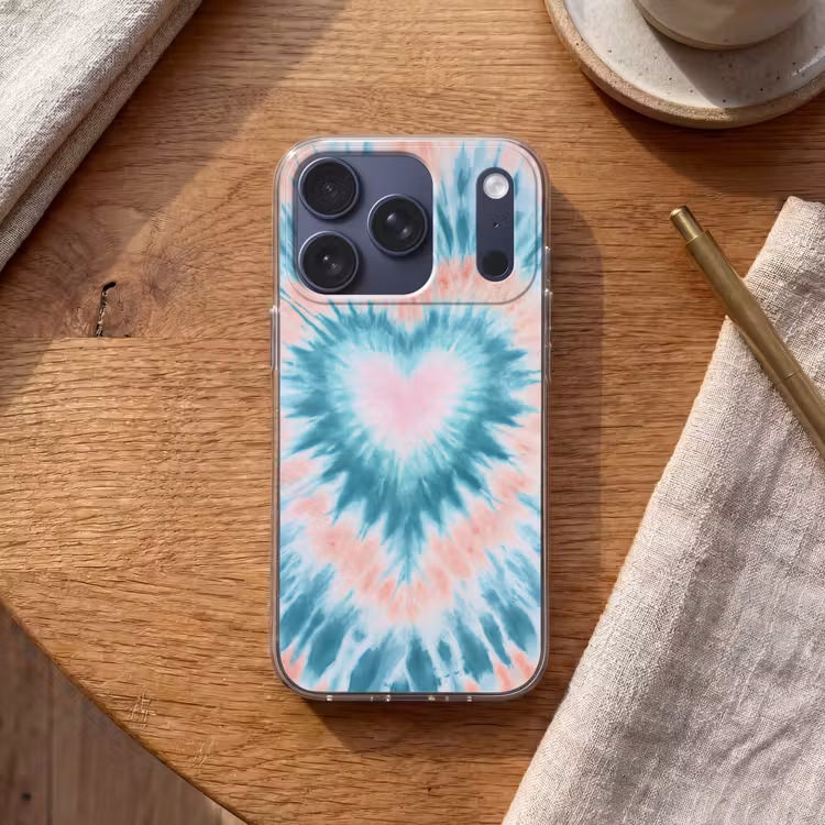 Hartvormig - Tie dye - Pasteltinten - Lichtgroen Telefoonhoesje iPhone 17 Pro klein -sfeer1