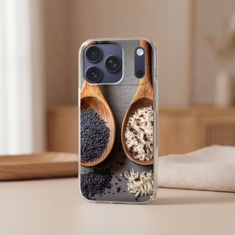 Houten - Lepels - Rijst - Zaden Telefoonhoesje iPhone 17 Pro klein -sfeer2
